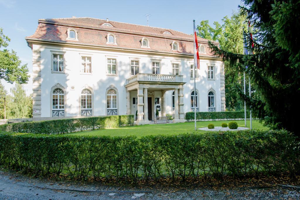 Hotel Villa Altenburg Pößneck Esterno foto