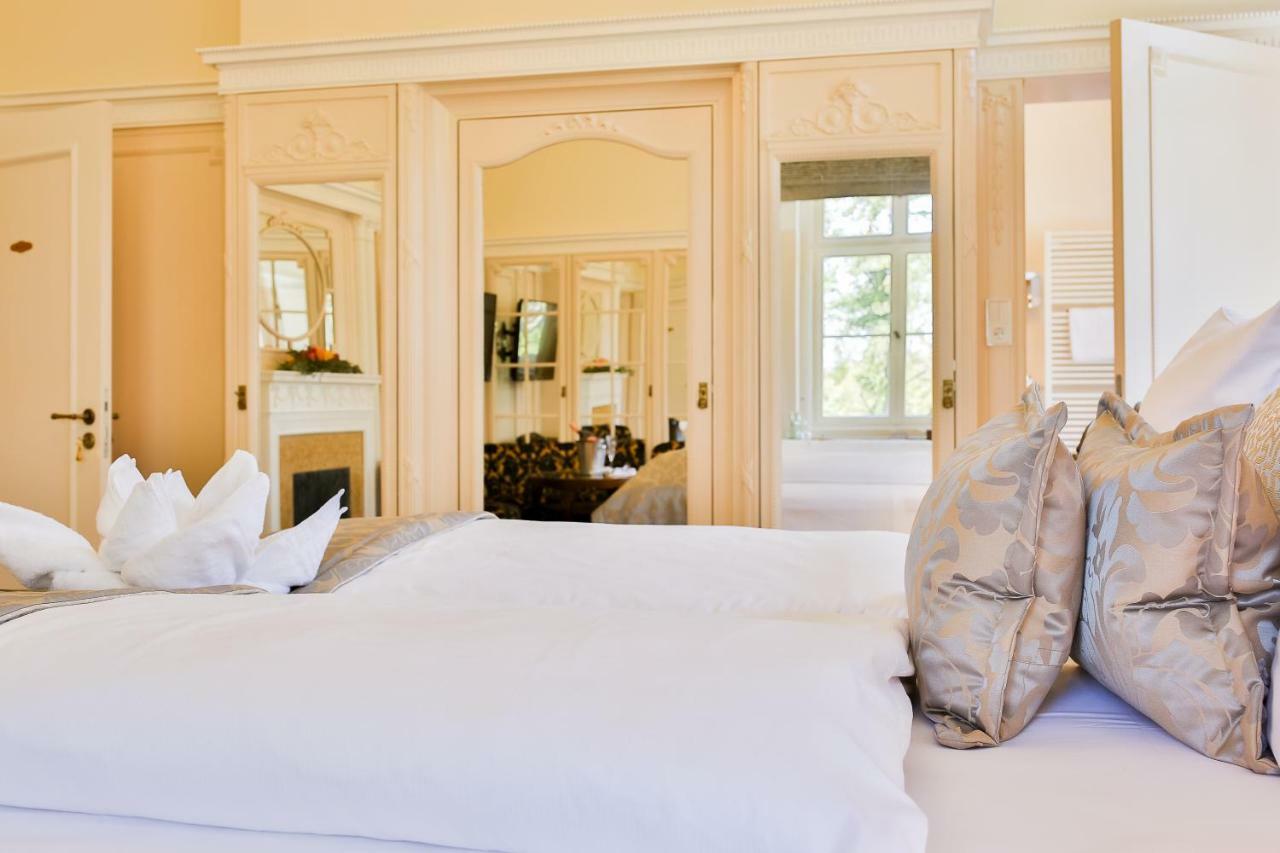 Hotel Villa Altenburg Pößneck Esterno foto