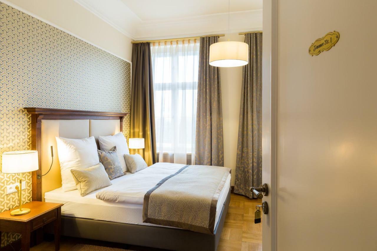 Hotel Villa Altenburg Pößneck Esterno foto