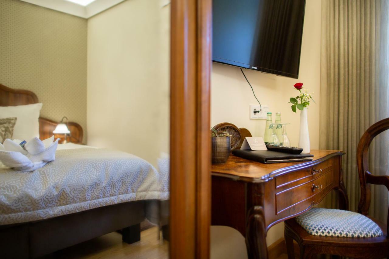 Hotel Villa Altenburg Pößneck Esterno foto